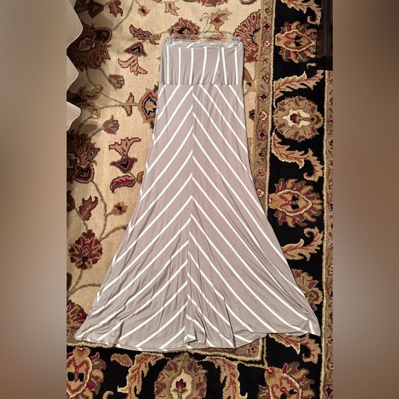 Daniel Cremieux Dresses & Skirts - Daniel Cremieux Women’s Skirt